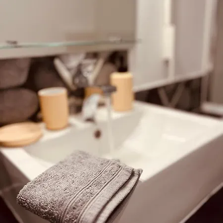 Superbe T2 Avec Place De Parking