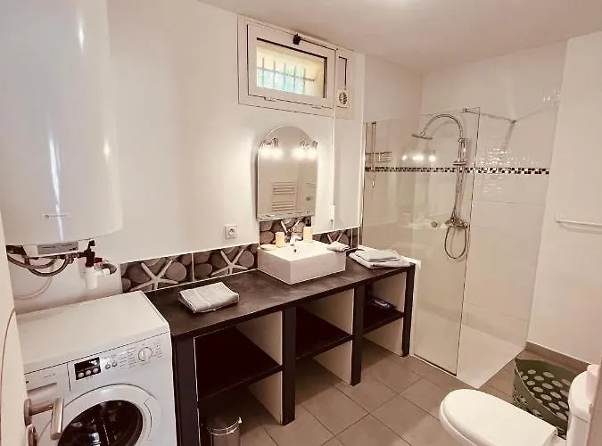 Superbe T2 Avec Place De Parking